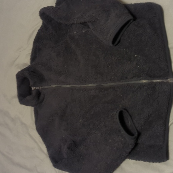 Uniqlo Fleece - Picture 2 of 2